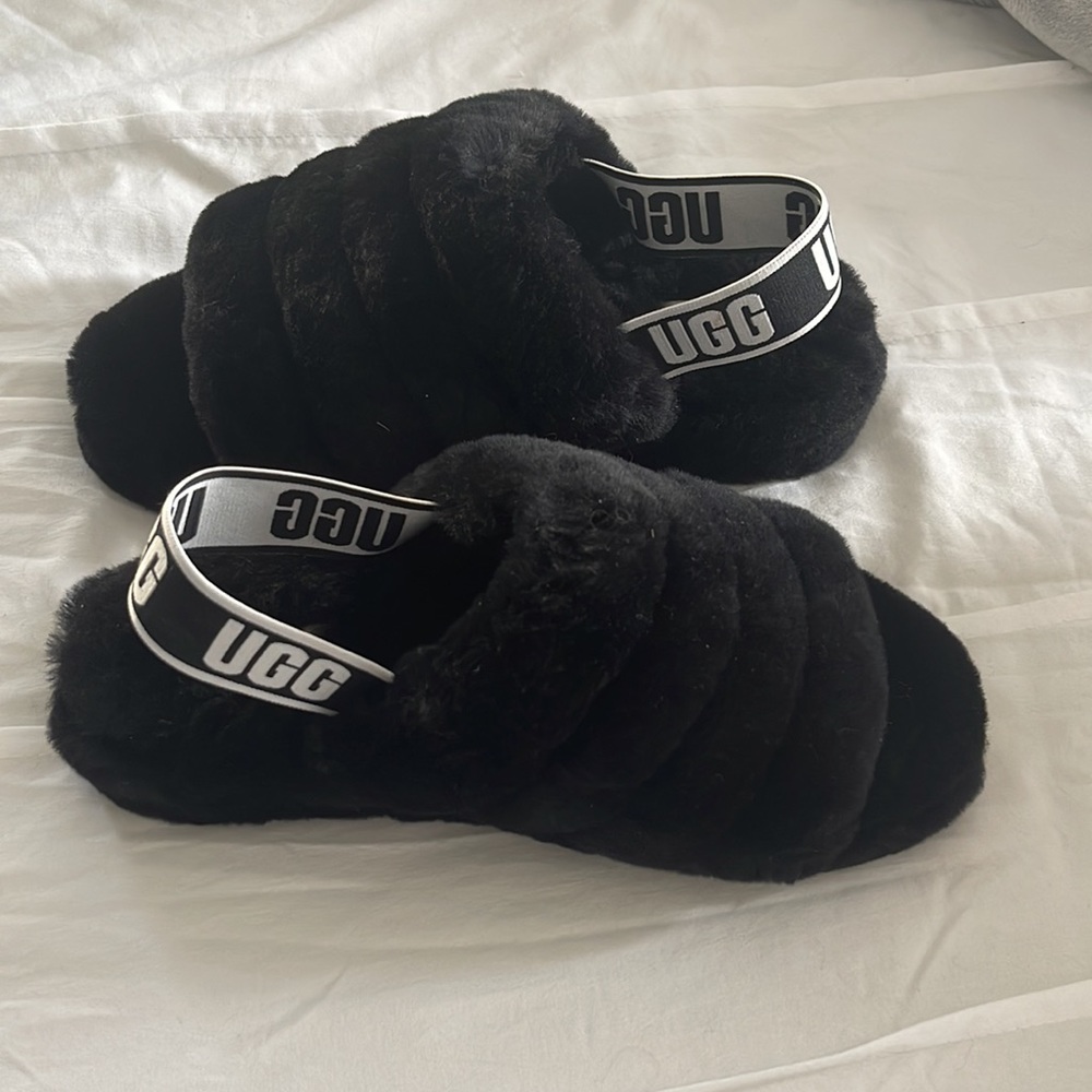 Ugg Slippers - image 4